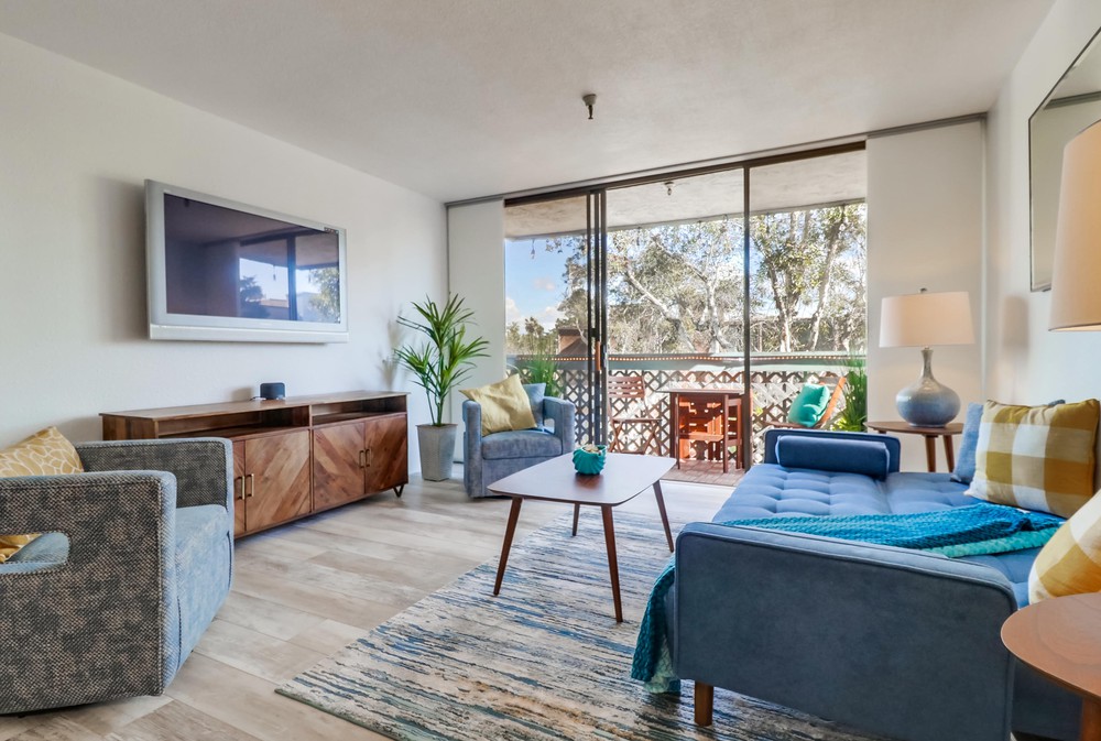 Virtual tour photo 8 of 43 for 2990 Mission Blvd UNIT 302