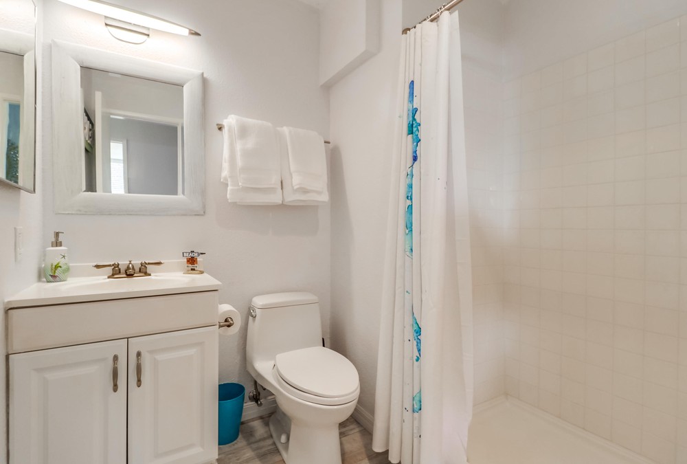Virtual tour photo 31 of 43 for 2990 Mission Blvd UNIT 302