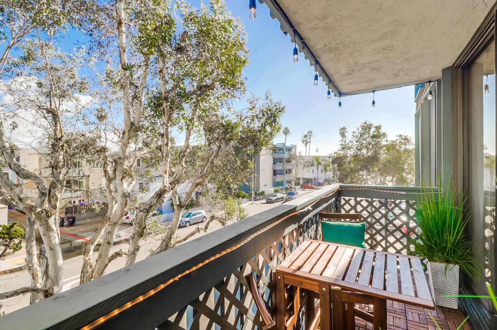Virtual tour photo 35 of 43 for 2990 Mission Blvd UNIT 302