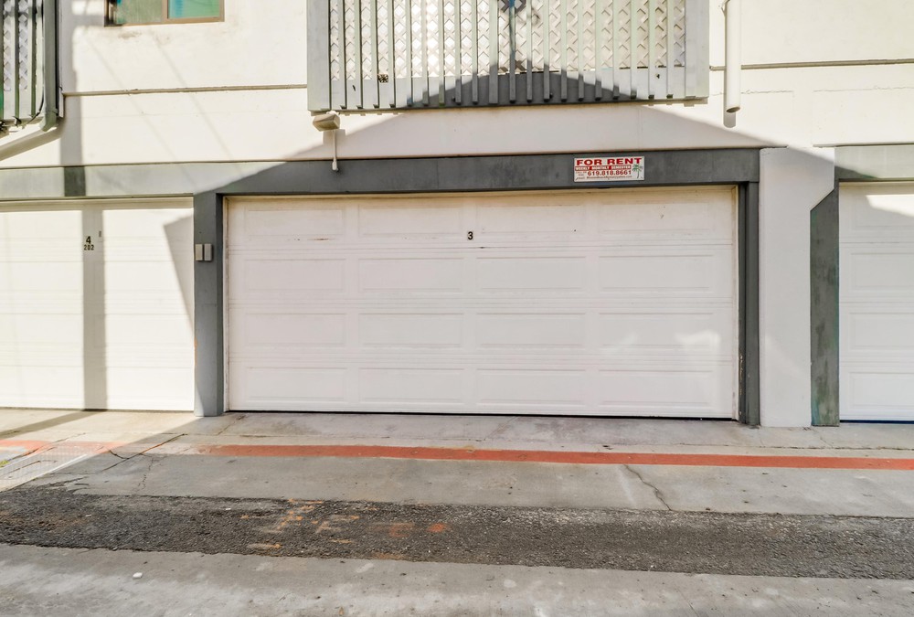 Virtual tour photo 38 of 43 for 2990 Mission Blvd UNIT 302