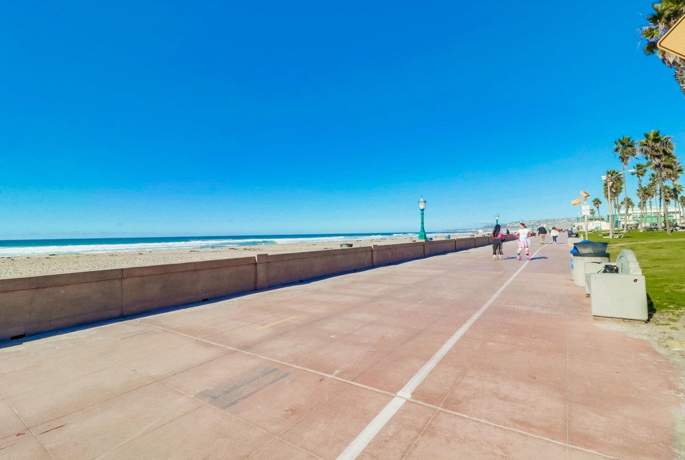 Virtual tour photo 39 of 43 for 2990 Mission Blvd UNIT 302