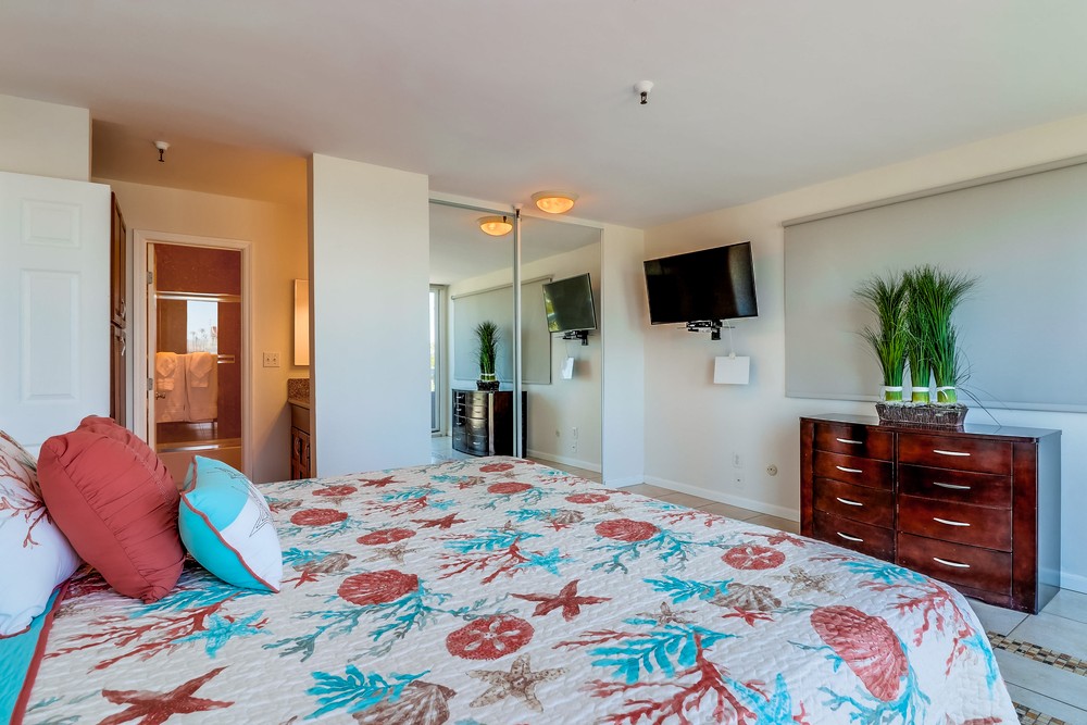 Virtual tour photo 26 of 45 for 2990 Mission Boulevard #201