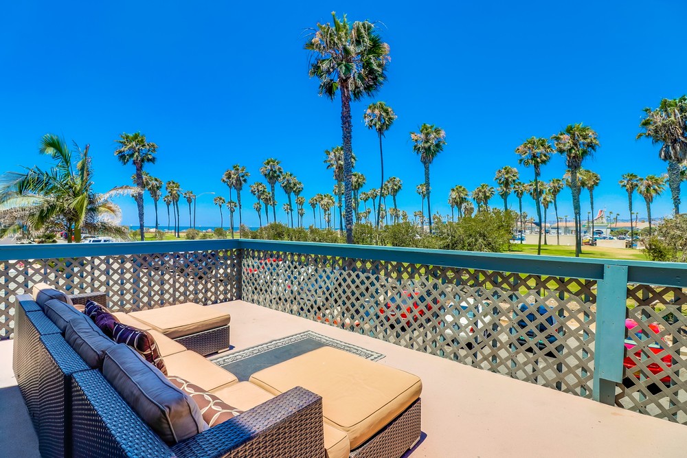 Virtual tour photo 34 of 45 for 2990 Mission Boulevard #201