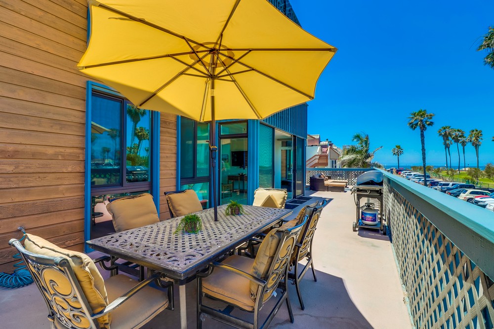 Virtual tour photo 38 of 45 for 2990 Mission Boulevard #201