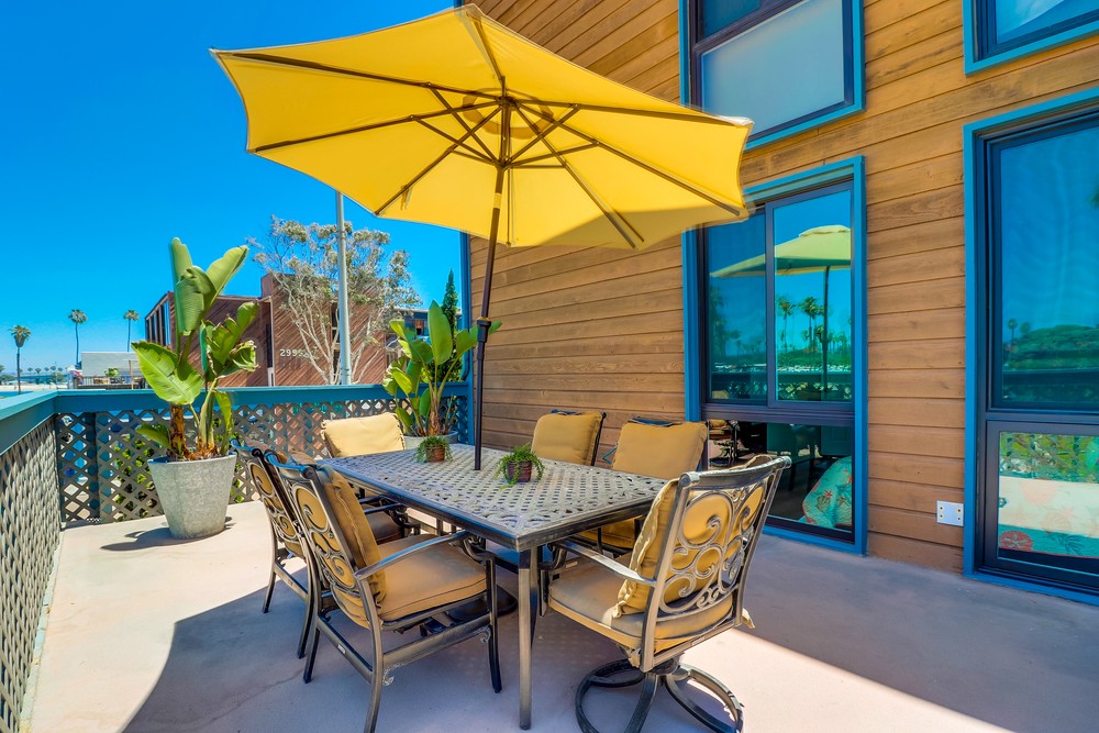 Virtual tour photo 42 of 45 for 2990 Mission Boulevard #201