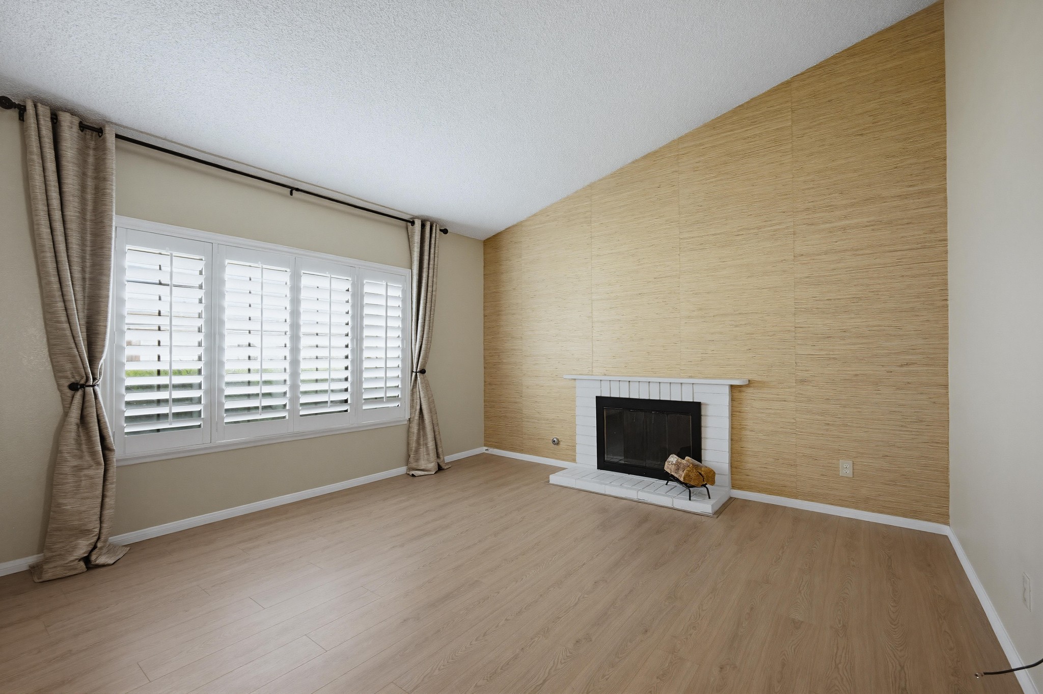 Virtual tour photo 9 of 43 for 29921 Avenida De Real
