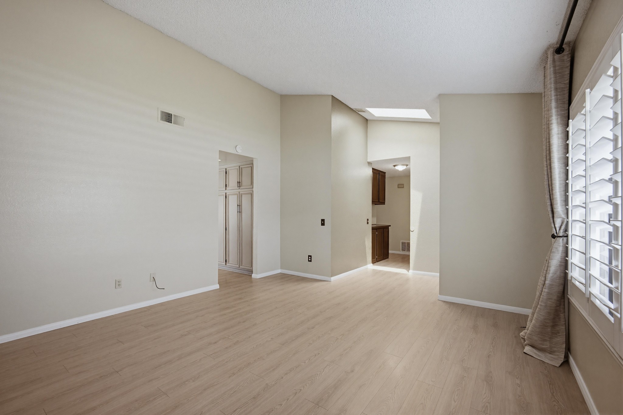 Virtual tour photo 10 of 43 for 29921 Avenida De Real