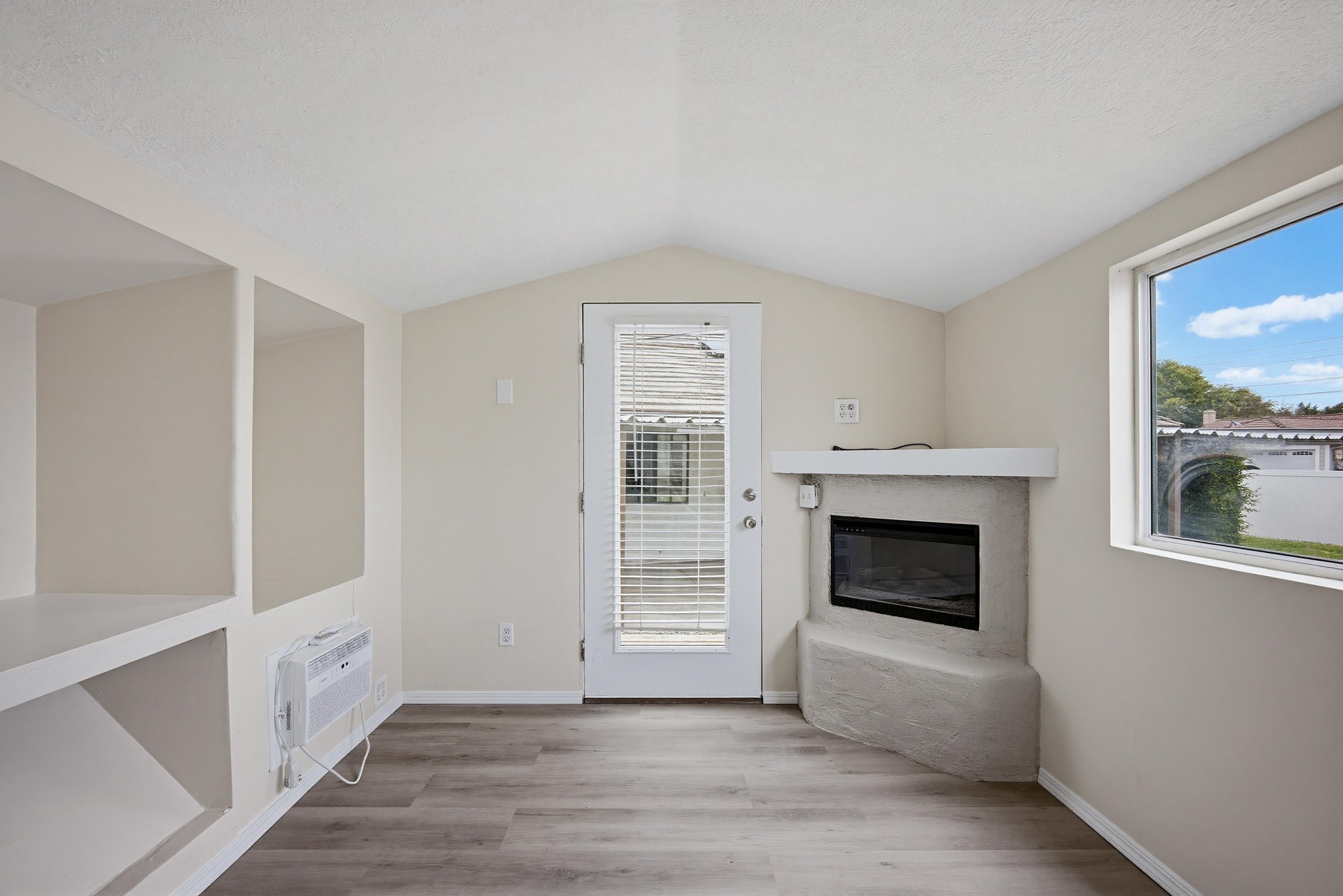 Virtual tour photo 42 of 43 for 29921 Avenida De Real