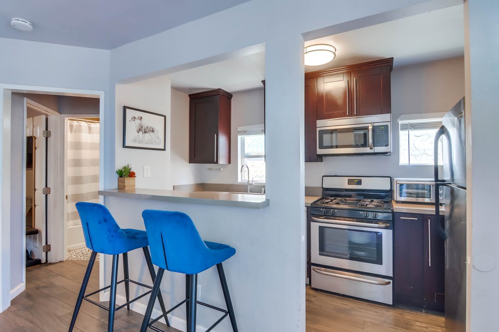 Virtual tour photo 18 of 40 for 2993 Clay Ave