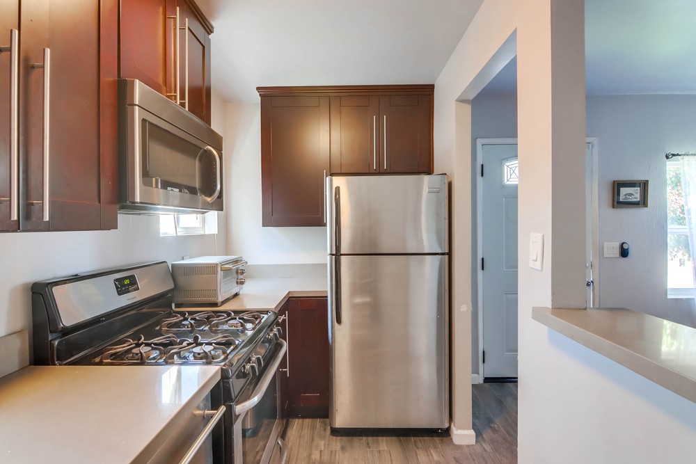 Virtual tour photo 21 of 40 for 2993 Clay Ave