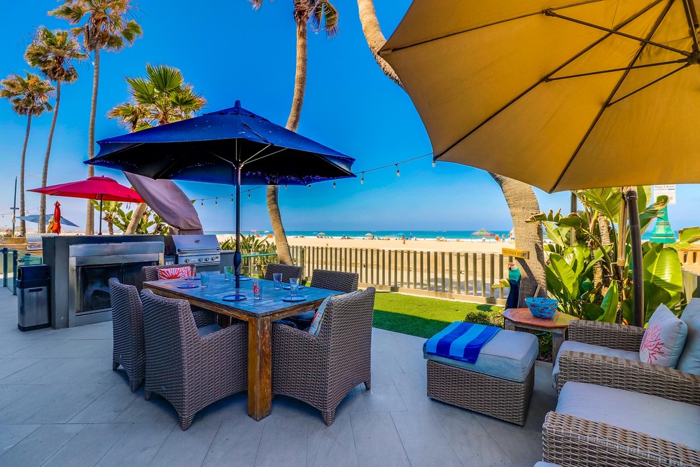 Virtual tour photo 36 of 43 for 2999 Ocean Front Walk UNIT 1