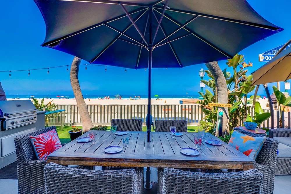 Virtual tour photo 39 of 43 for 2999 Ocean Front Walk UNIT 1