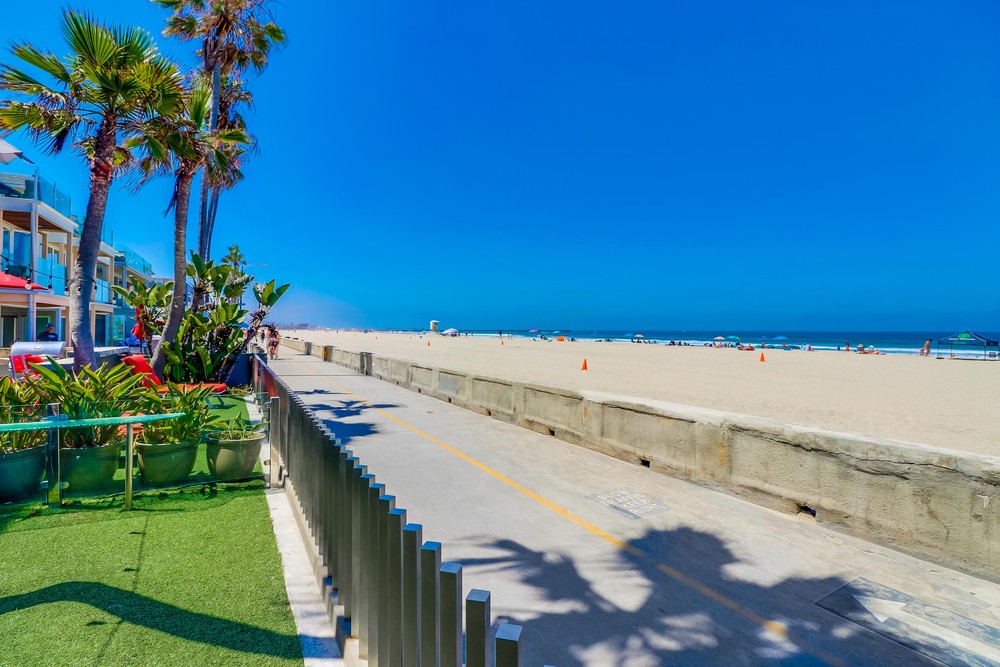 Virtual tour photo 43 of 43 for 2999 Ocean Front Walk UNIT 1