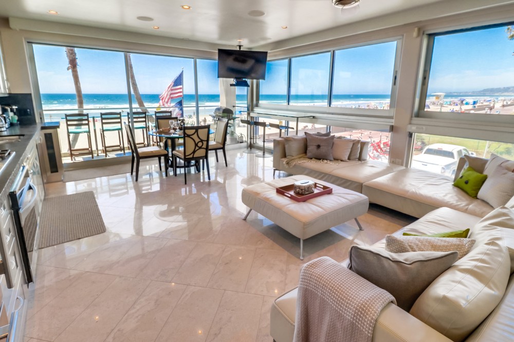 Virtual tour photo 7 of 47 for 2999 Ocean Front Walk UNIT 2