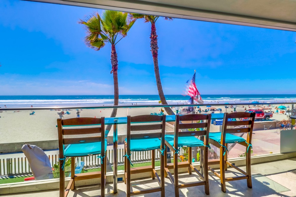 Virtual tour photo 19 of 47 for 2999 Ocean Front Walk UNIT 2