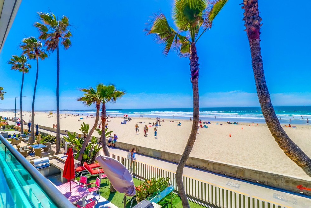 Virtual tour photo 22 of 47 for 2999 Ocean Front Walk UNIT 2