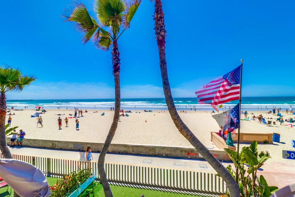 Virtual tour photo 23 of 47 for 2999 Ocean Front Walk UNIT 2