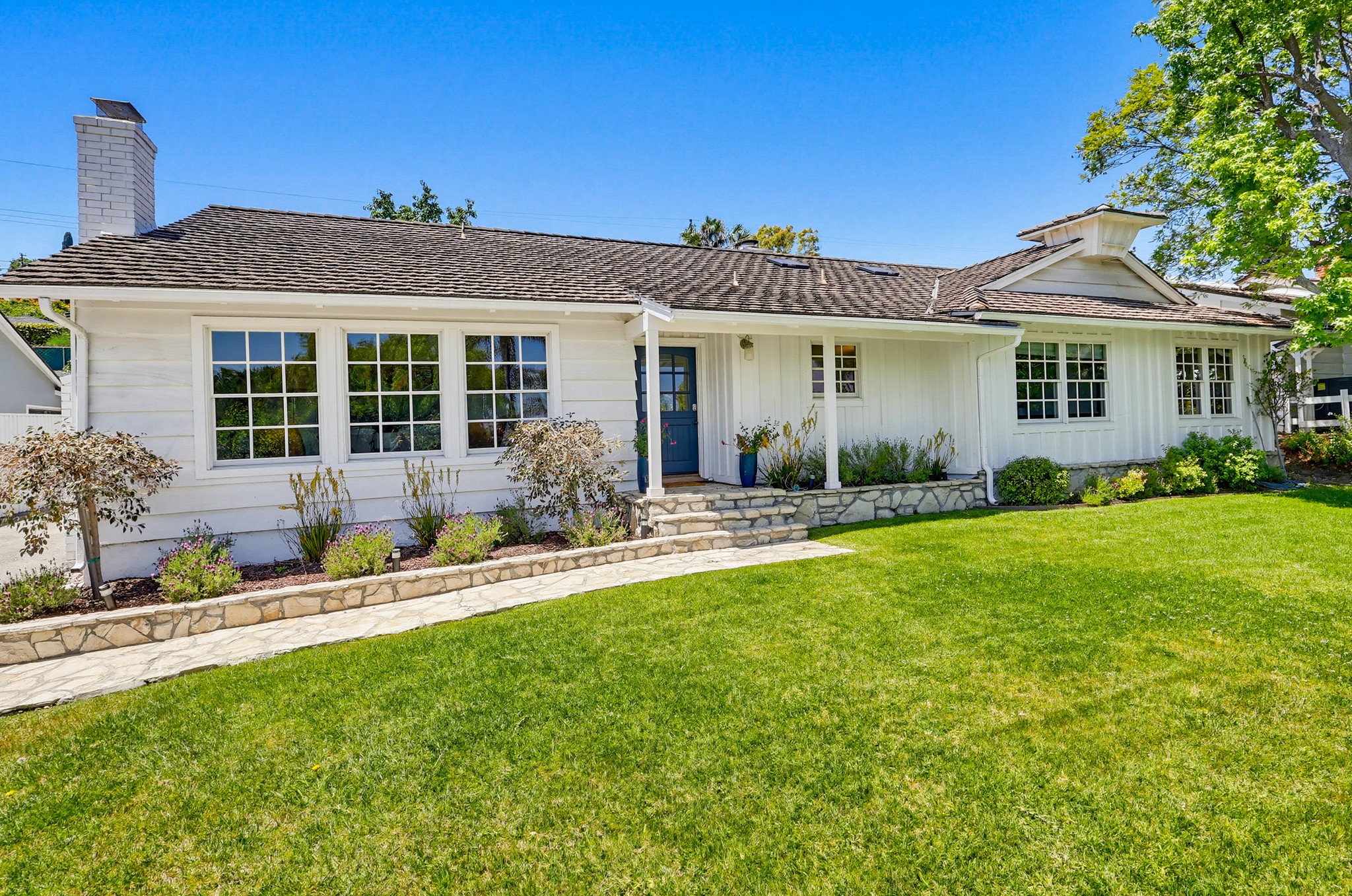 Virtual tour photo 4 of 105 for 3 Golden Spar Pl