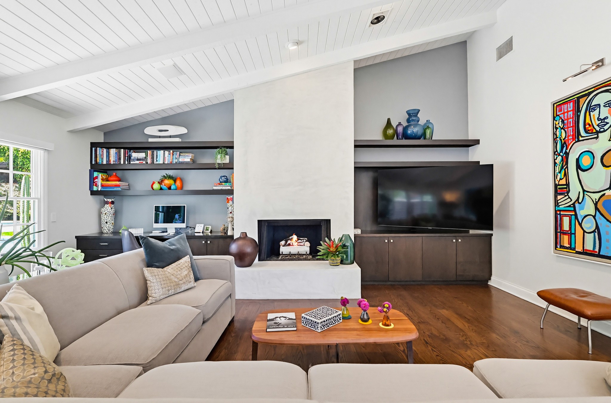 Virtual tour photo 15 of 105 for 3 Golden Spar Pl