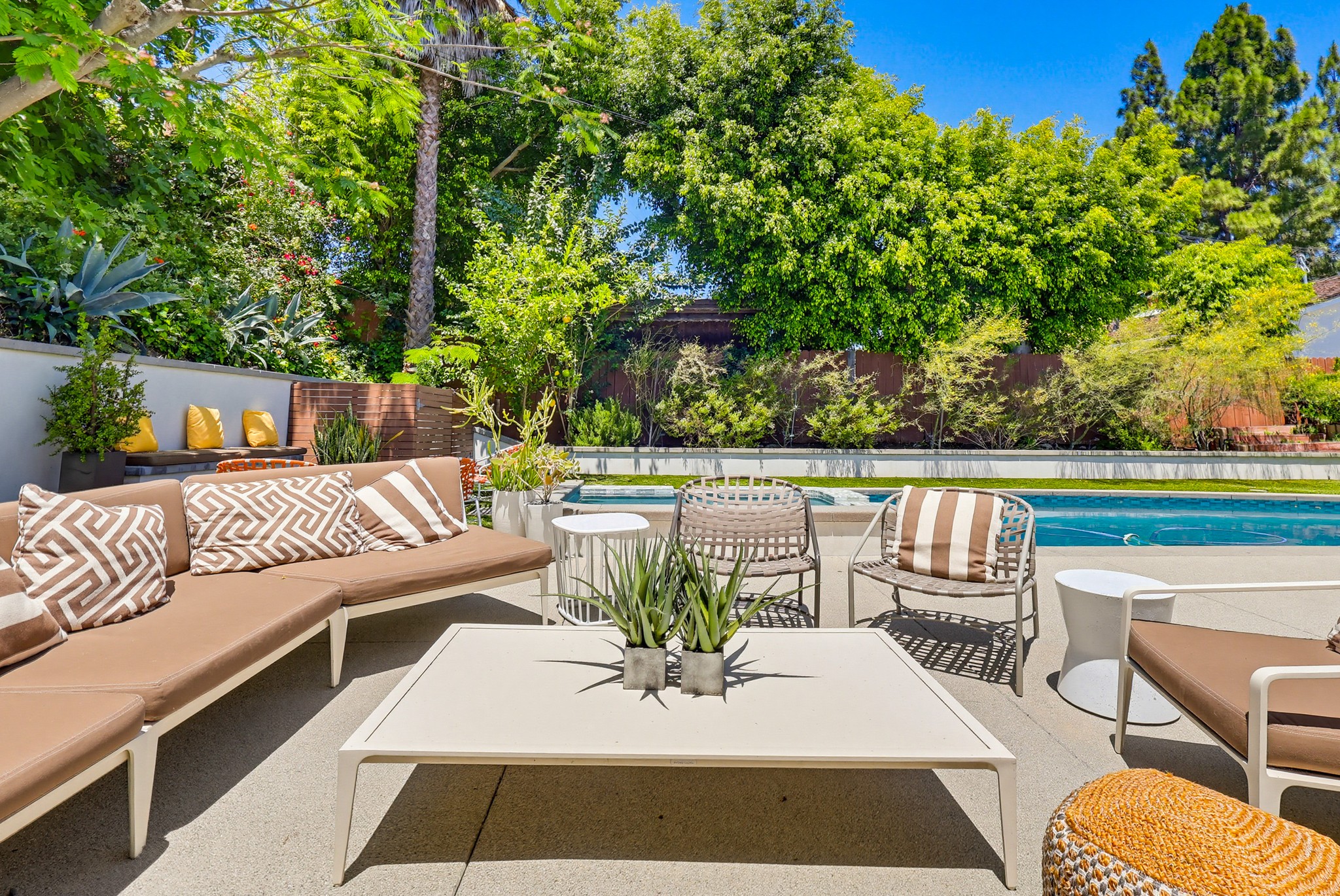Virtual tour photo 98 of 105 for 3 Golden Spar Pl