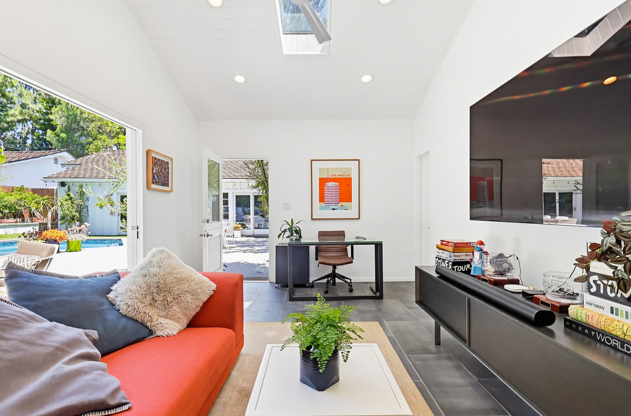 Virtual tour photo 103 of 105 for 3 Golden Spar Pl