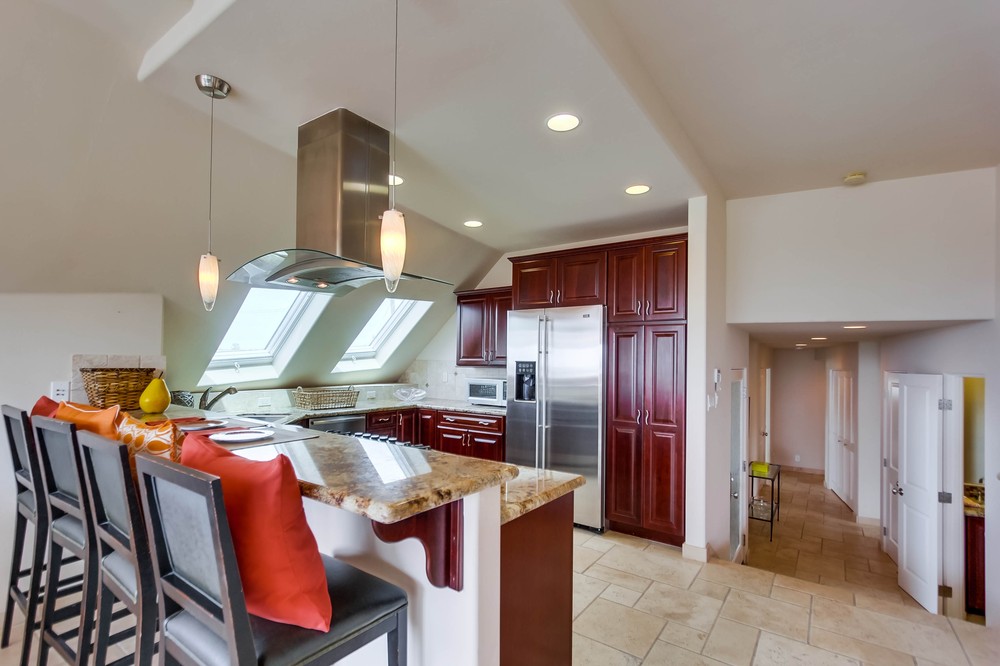 Virtual tour photo 9 of 60 for 3 Ocean Front Walk