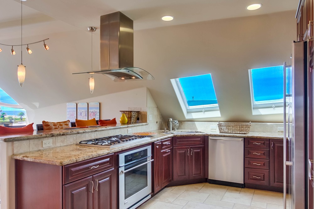 Virtual tour photo 10 of 60 for 3 Ocean Front Walk