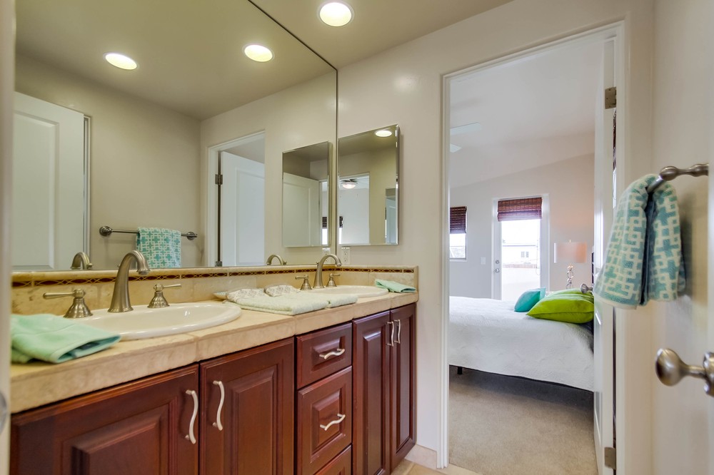 Virtual tour photo 39 of 60 for 3 Ocean Front Walk
