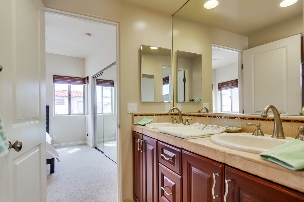 Virtual tour photo 41 of 60 for 3 Ocean Front Walk