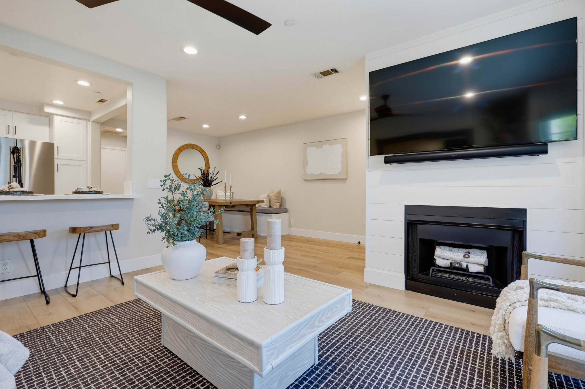Virtual tour photo 15 of 55 for 3 Three Vines Ct