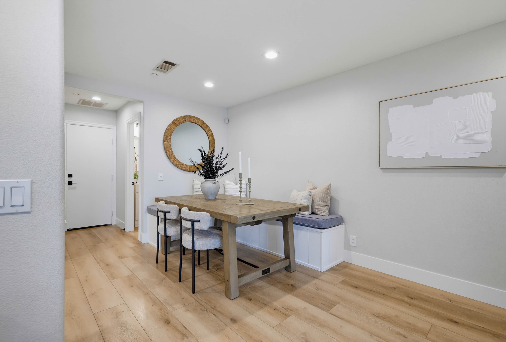 Virtual tour photo 23 of 55 for 3 Three Vines Ct