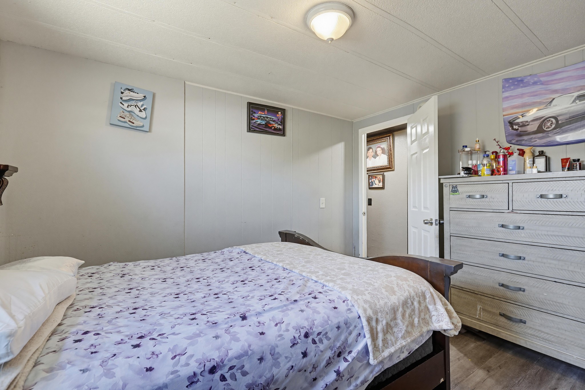 Virtual tour photo 35 of 52 for 300 N Rampart St