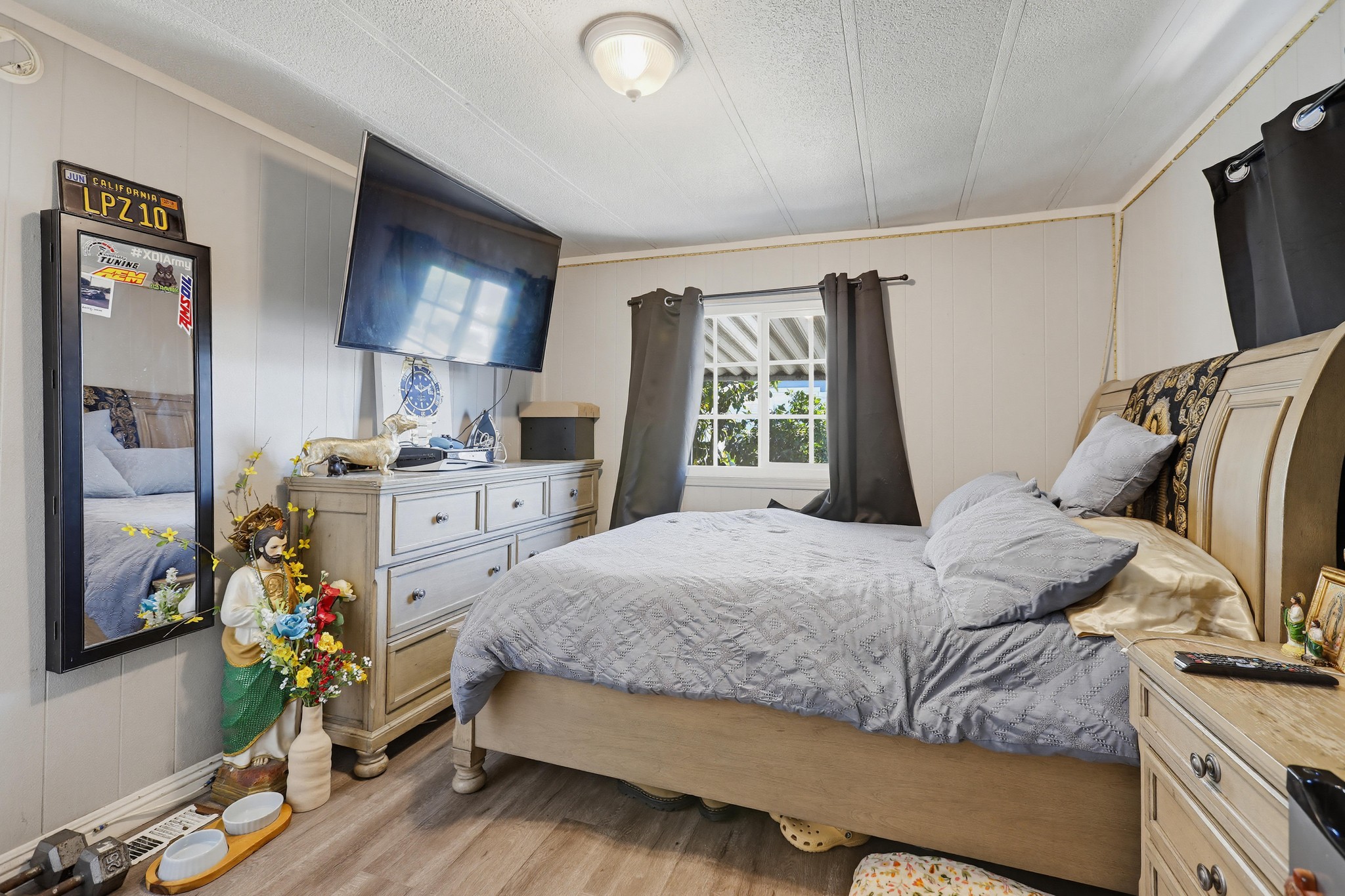 Virtual tour photo 37 of 52 for 300 N Rampart St