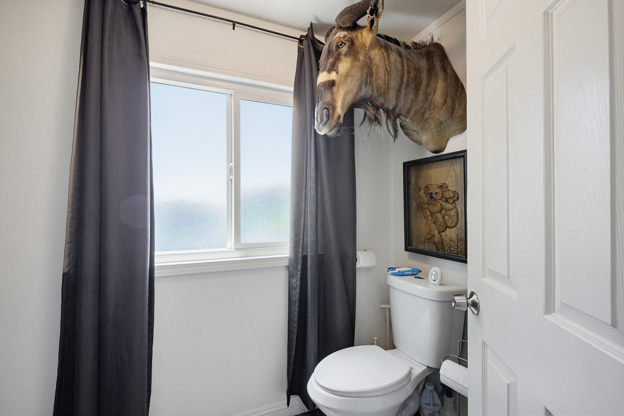 Virtual tour photo 45 of 52 for 300 N Rampart St