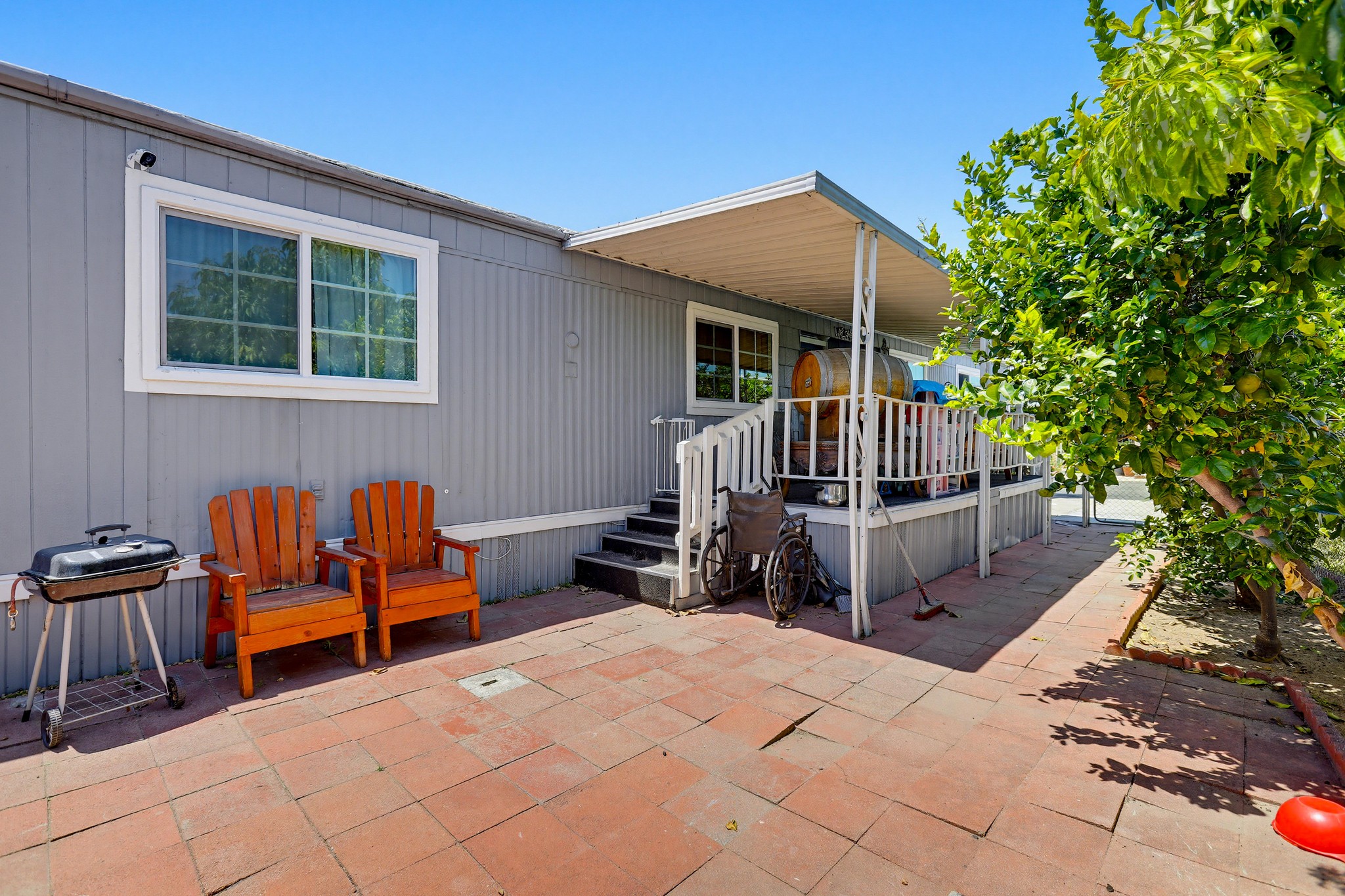Virtual tour photo 50 of 52 for 300 N Rampart St