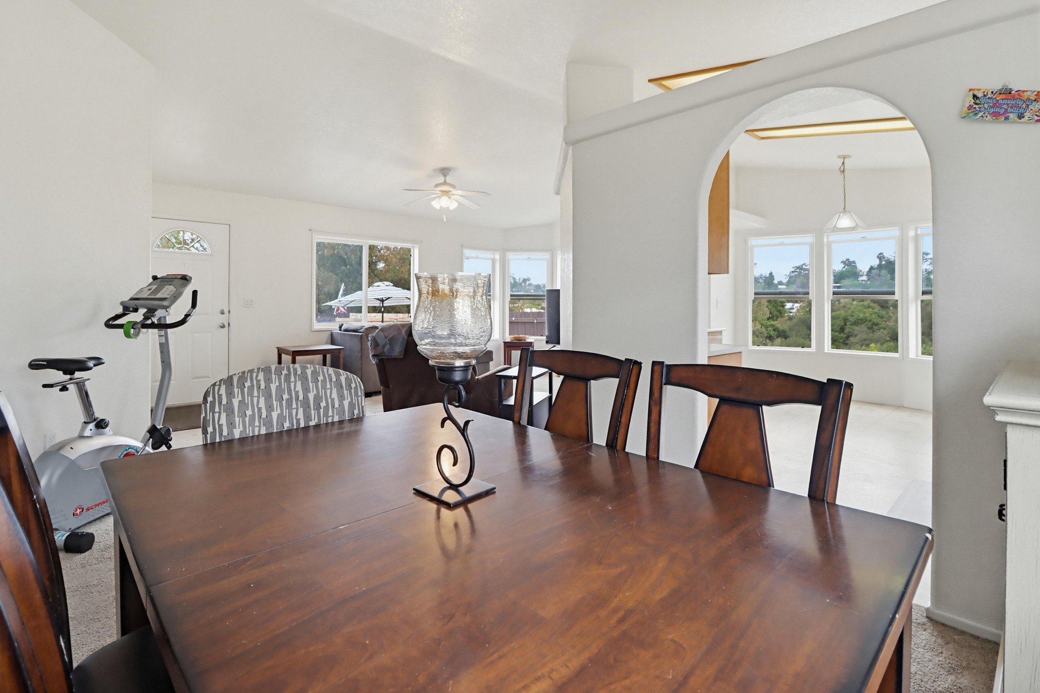 Virtual tour photo 25 of 49 for 300 Thornton Dr SPC 14