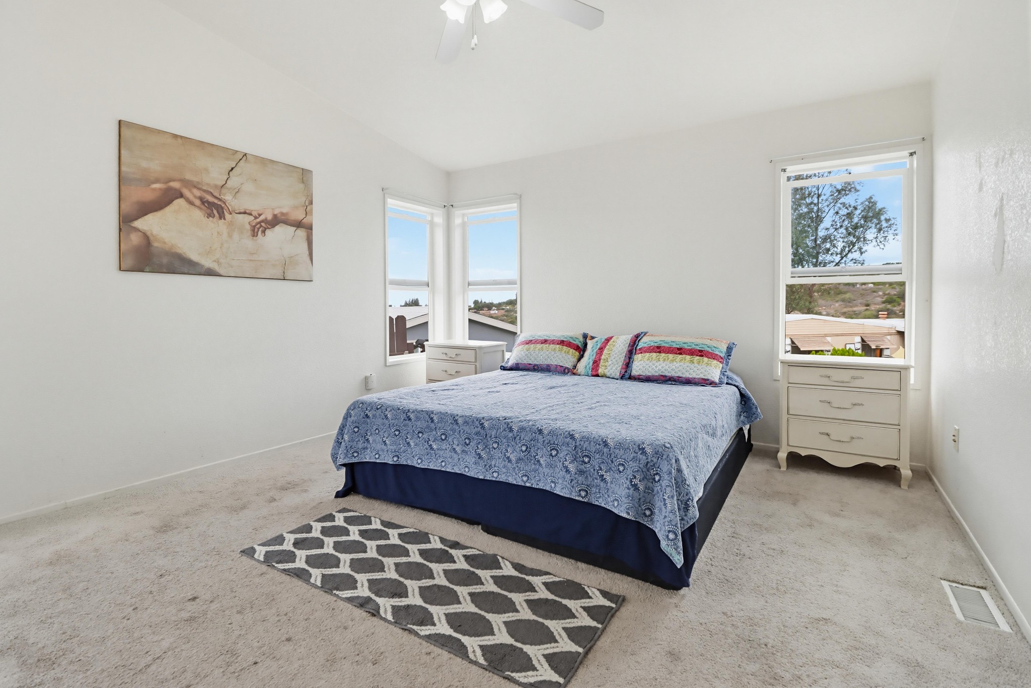 Virtual tour photo 33 of 49 for 300 Thornton Dr SPC 14