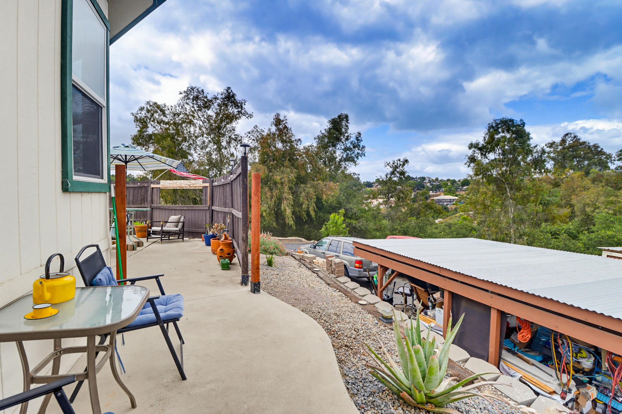 Virtual tour photo 47 of 49 for 300 Thornton Dr SPC 14