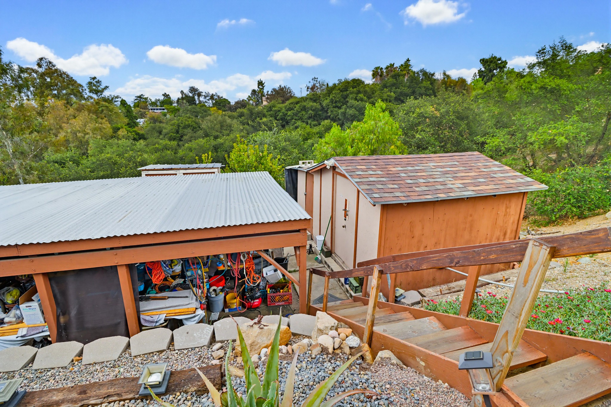 Virtual tour photo 48 of 49 for 300 Thornton Dr SPC 14