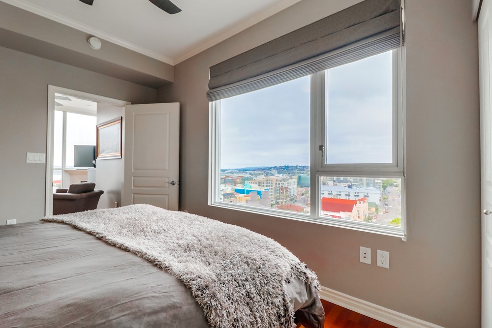 Virtual tour photo 23 of 36 for 300 W Beech St