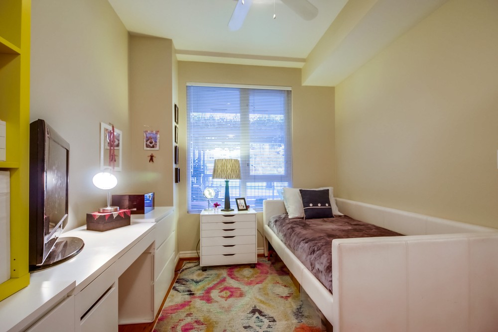 Virtual tour photo 19 of 27 for 300 W Beech St #7