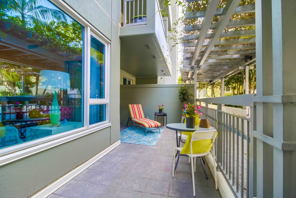 Virtual tour photo 24 of 27 for 300 W Beech St #7