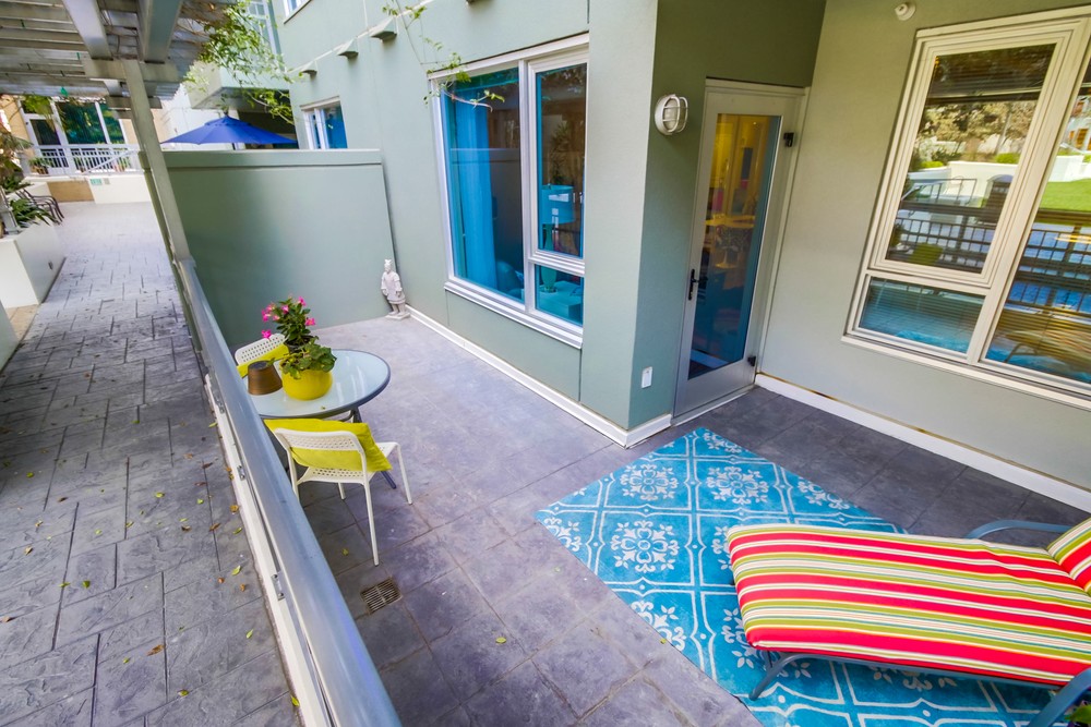 Virtual tour photo 26 of 27 for 300 W Beech St #7