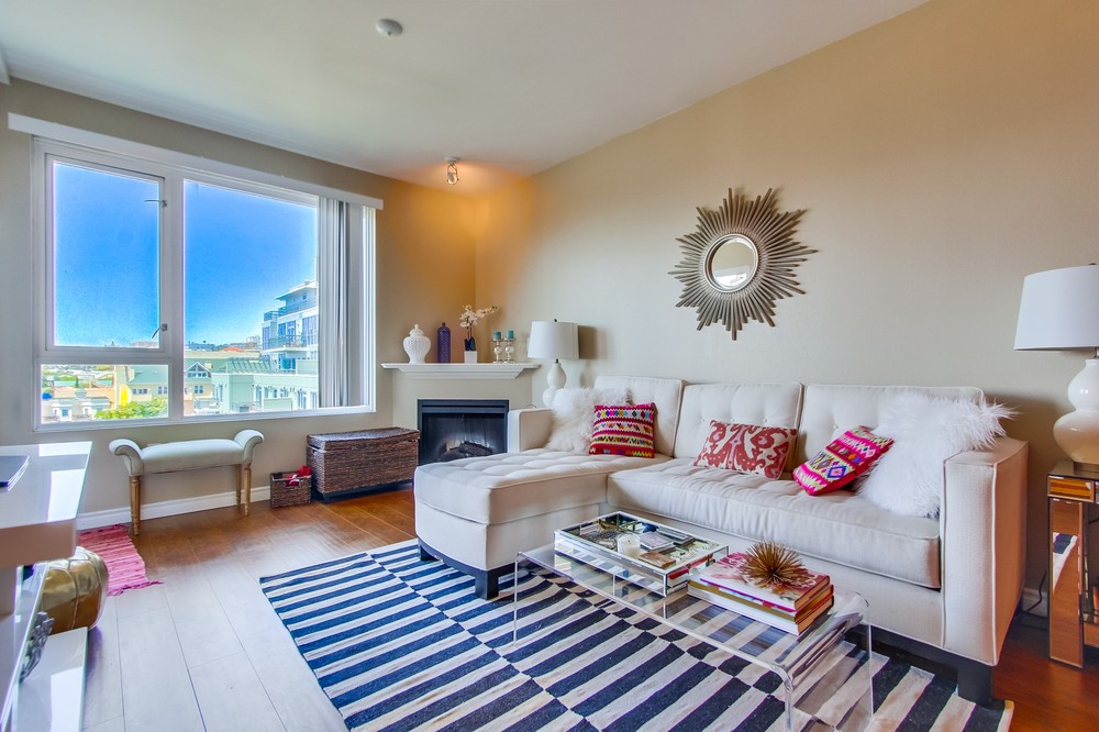 Virtual tour photo 7 of 46 for 300 West Beech Street #605