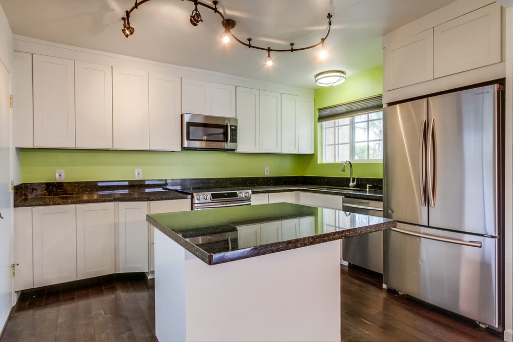 Virtual tour photo 9 of 29 for 3002 Larkin Pl
