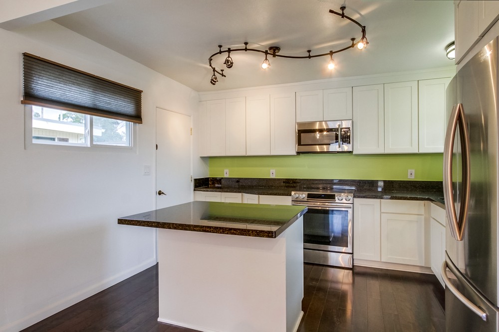 Virtual tour photo 10 of 29 for 3002 Larkin Pl