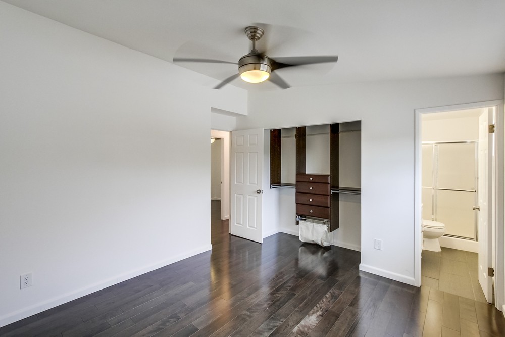 Virtual tour photo 14 of 29 for 3002 Larkin Pl