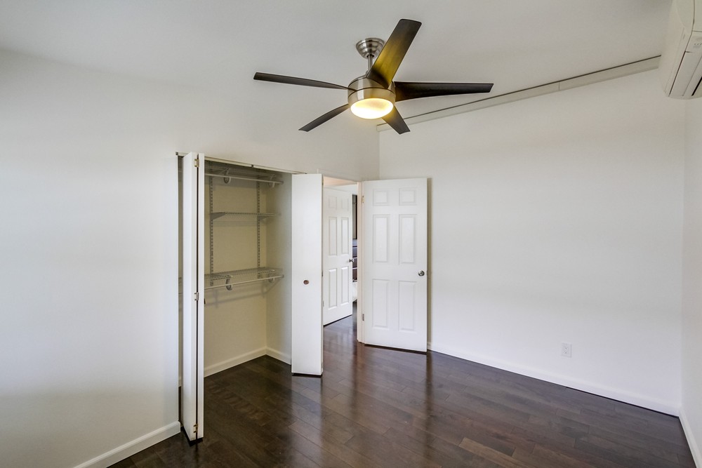 Virtual tour photo 19 of 29 for 3002 Larkin Pl