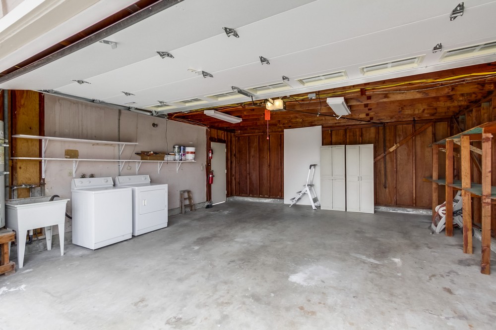 Virtual tour photo 30 of 29 for 3002 Larkin Pl