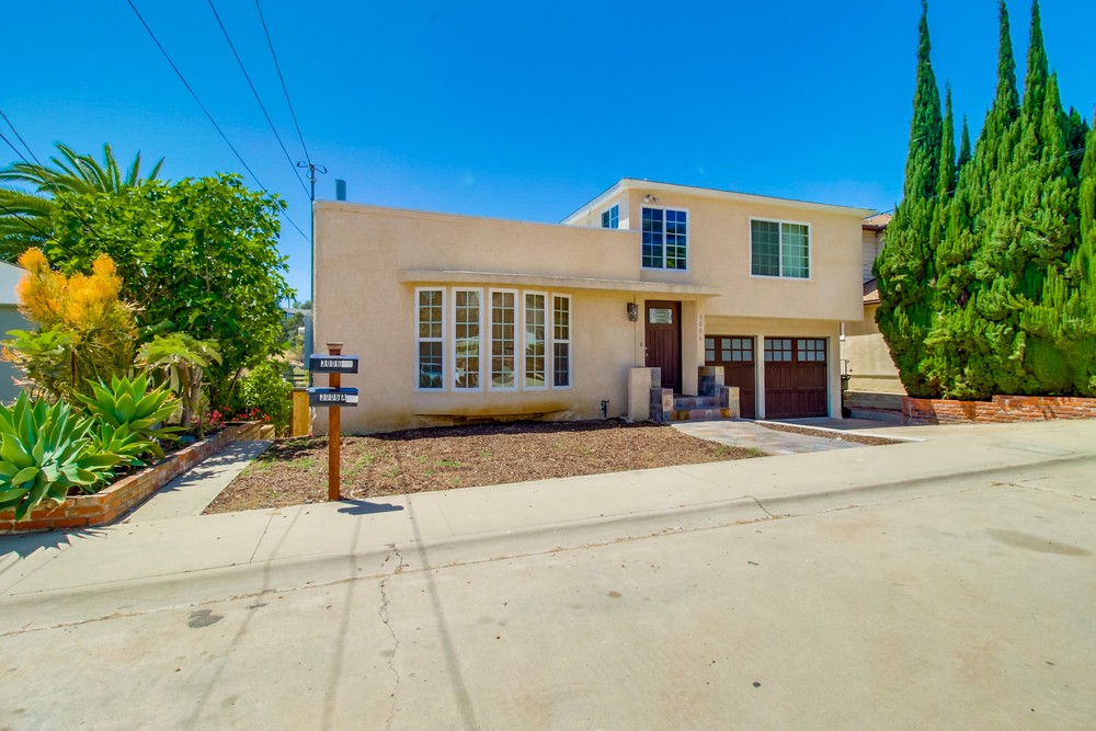 Virtual tour photo 3 of 24 for 3006 Dove St